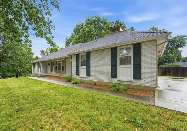 Photo 1 of Single family home for sale at 6317 Sterling Ave, Raytown, MO 64133 | MLS# 2637741 | Listing updated on 2026-09-04