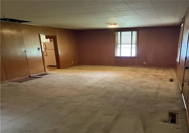 Photo 4 of Sale Pending at 2715 Duncan St, Saint Joseph, MO 64507 | MLS# 2637759 | Listing updated on 2026-09-04