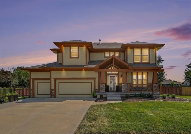 1st image of 11043 Northridge Dr, Kansas City, KS 66109 | MLS# 2637769