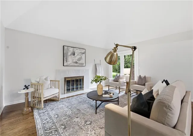 3rd image of 5204 W 112th Street, Leawood, KS 66211 | MLS# 2637778