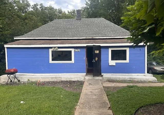 1st image of 4135 Garfield Ave, Kansas City, MO 64130 | MLS# 2637791