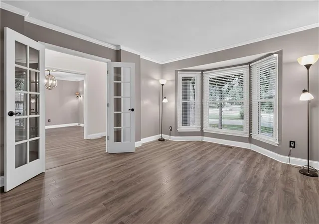 image of 4735 Summit Ct, Shawnee, KS 66216 | MLS# 2637829