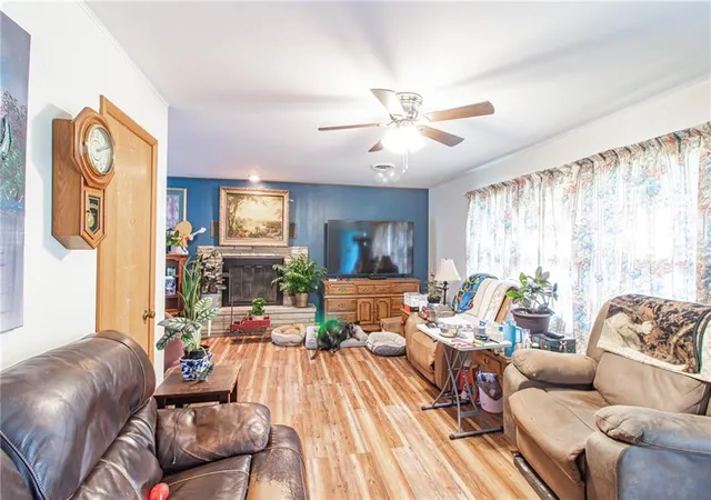 2nd image of 204 W 16th St, Holden, MO 64040 | MLS# 2637838