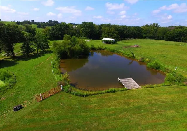 58th image of 808 Ne 221st Rd, Warrensburg, MO 64093 | MLS# 2637841