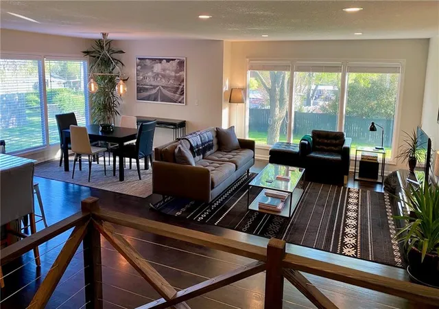 Photo 3 of Single family home for sale at 3315 W 98th Street, Leawood, KS 66206 | MLS# 2637844 | Listing updated on 2026-09-05