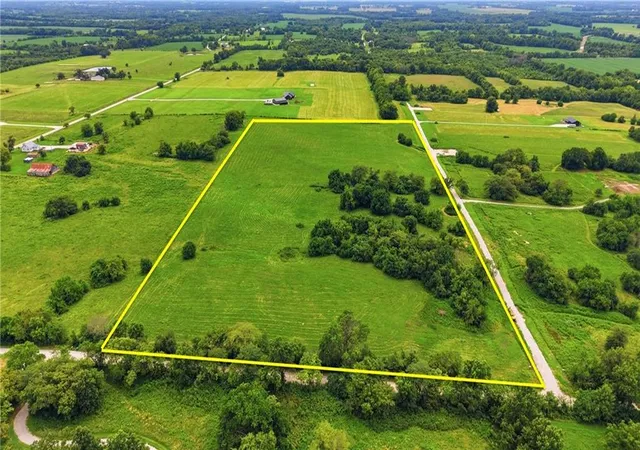 1st image of Tbd West Grace Rd, Archie, MO 64747 | MLS# 2637857