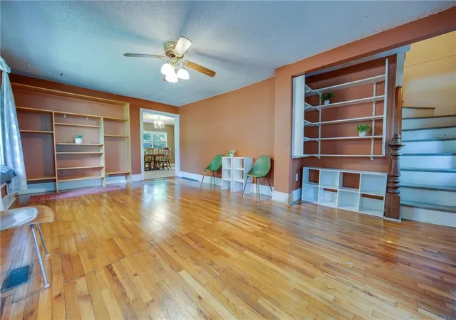 4th image of 310 W Bridge St, Perry, KS 66073 | MLS# 2637859