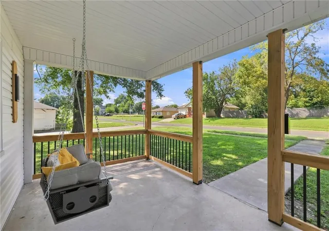 Photo 5 of Sale Pending at 107 E 15Th St, Higginsville, MO 64037 | MLS# 2637860 | Listing updated on 2026-08-30