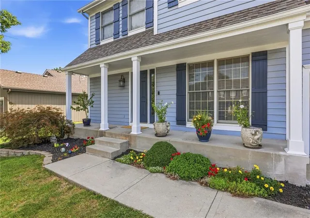3rd image of 16339 S Avalon St, Olathe, KS 66062 | MLS# 2637869