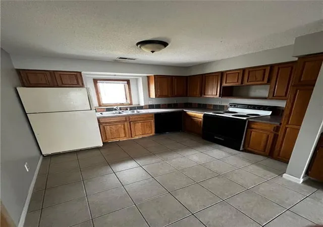 4th image of 522-524 Florida St, Lawrence, KS 66044 | MLS# 2637876
