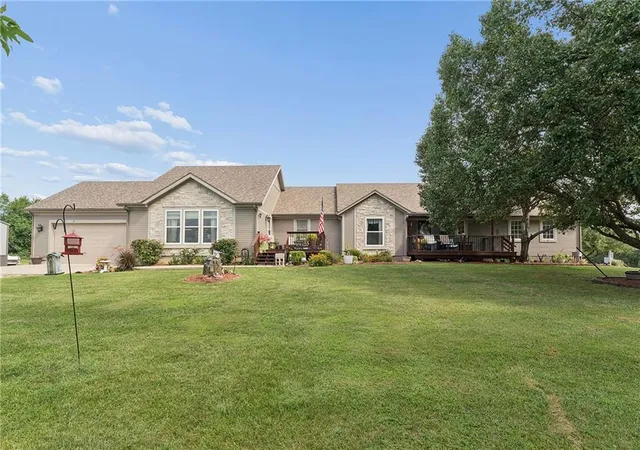 Photo 2 of Single family home for sale at 14608 E 263rd St, Harrisonville, MO 64701 | MLS# 2637883 | Listing updated on 2026-08-27