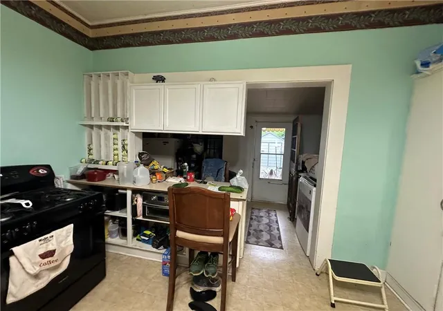 Photo 3 of Single family home for sale at 406 W Poulin St, Saint Joseph, MO 64501 | MLS# 2637895 | Listing updated on 2026-09-21