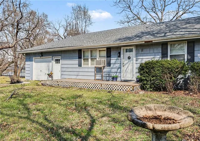 image of 529 N 5 St, La Cygne, KS 66040 | MLS# 2637912