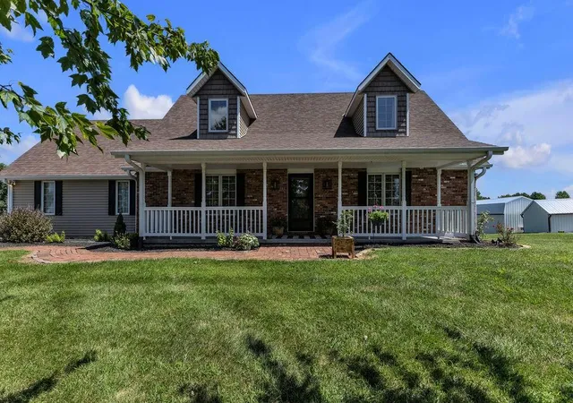 Photo 1 of Single family home for sale at 11801 County Rd 162, Savannah, MO 64485 | MLS# 2637913 | Listing updated on 2026-09-03