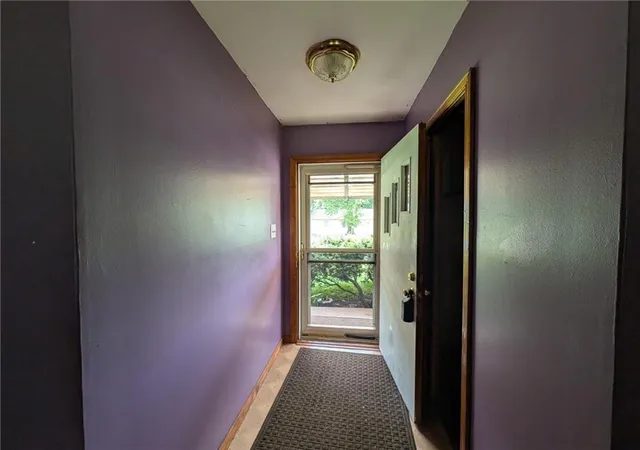 Photo 2 of Sale Pending at 3511 S Northern Ave, Independence, MO 64052 | MLS# 2637917 | Listing updated on 2026-09-22
