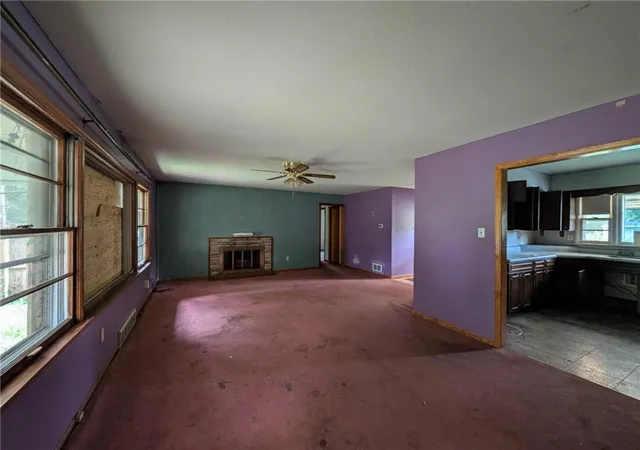 Photo 3 of Sale Pending at 3511 S Northern Ave, Independence, MO 64052 | MLS# 2637917 | Listing updated on 2026-09-22