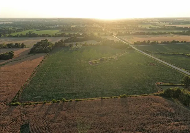 Photo 4 of Land for sale at 14 Se 90Th Ln, Lamar, MO 64759 | MLS# 2637929 | Listing updated on 2026-09-29