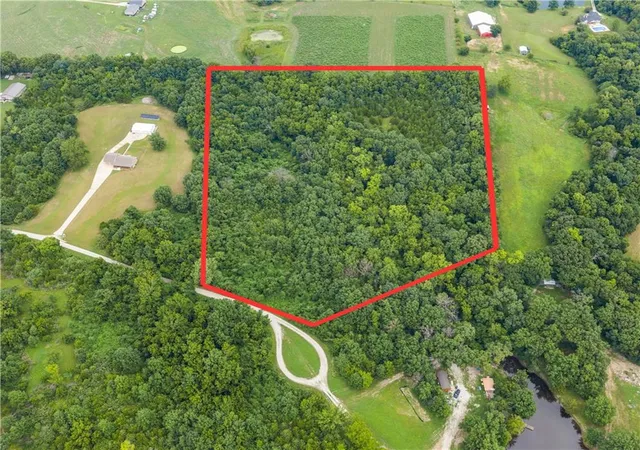 1st image of Lot 3 Se Timber Ln, Lathrop, MO 64465 | MLS# 2637941
