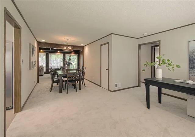 5th image of 7249 Marty St, Overland Park, KS 66204 | MLS# 2637960