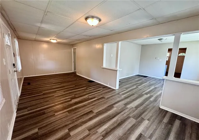 Photo 3 of Single family home for sale at 1431 S Hardy Ave, Independence, MO 64052 | MLS# 2637961 | Listing updated on 2026-09-29