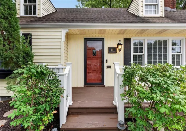 Photo 3 of Sale Pending at 4111 W 74th Ter, Prairie Village, KS 66210 | MLS# 2637962 | Listing updated on 2026-09-25