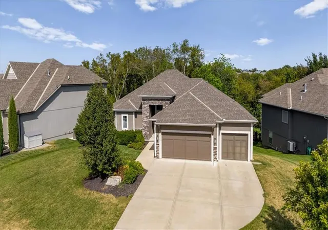 Photo 3 of Single family home for sale at 12527 S Hastings St, Olathe, KS 66061 | MLS# 2637970 | Listing updated on 2026-09-21