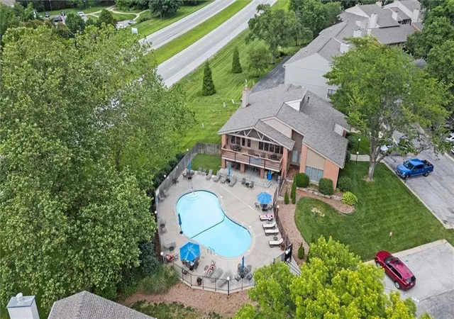 35th image of 6244 Rosewood St, Mission, KS 66205 | MLS# 2637993