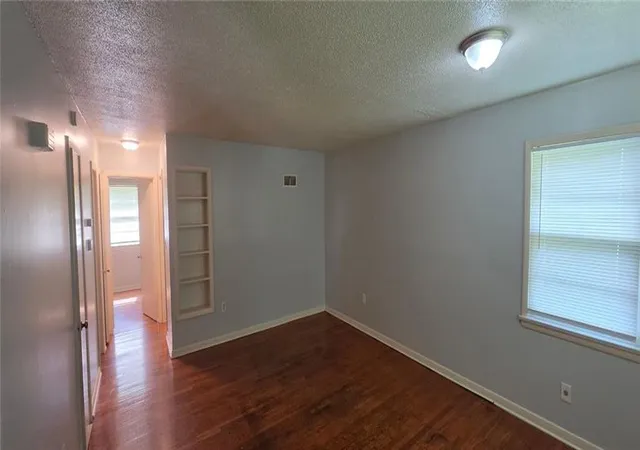 Photo 4 of House for sale at 509 SE Browning Ave, Lees Summit, MO 64063 | MLS# 2637999 | Listing updated on 2026-09-02