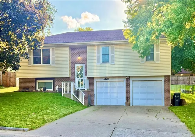 Photo 1 of Sale Pending at 6106 N 25th Street Ter, St Joseph, MO 64505 | MLS# 2638015 | Listing updated on 2026-08-23