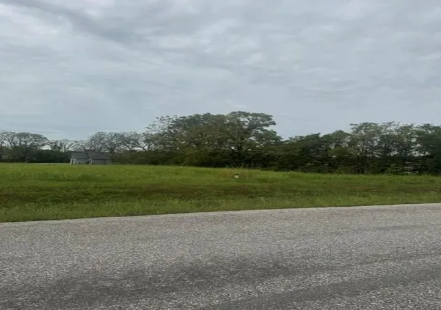 Photo 3 of Land for sale at 0000 Clearview Dr, Leavenworth, KS 66048 | MLS# 2638023 | Listing updated on 2026-10-01