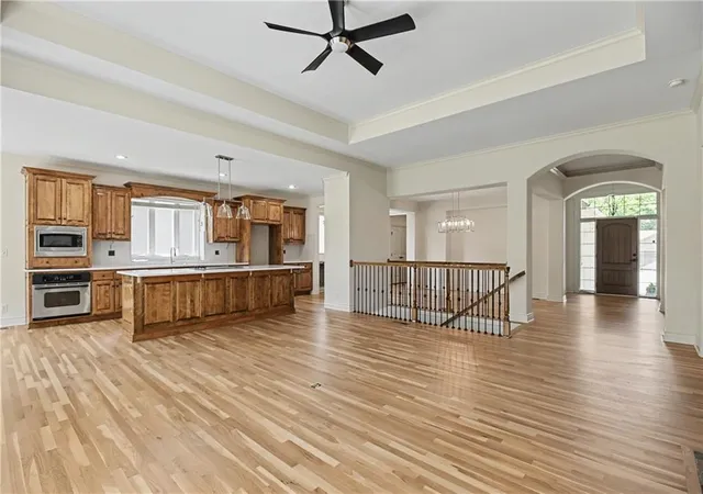 image of 24111 W 121st St, Olathe, KS 66061 | MLS# 2638025