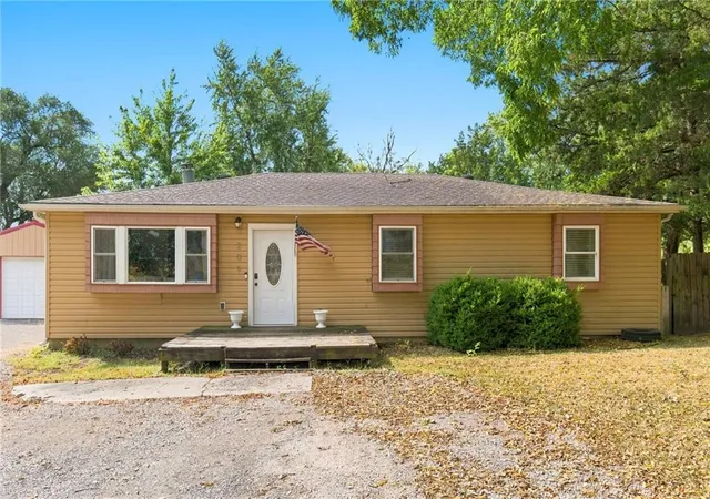 Photo 1 of Single family home for sale at 209 Main St, Bucyrus, KS 66013 | MLS# 2638048 | Listing updated on 2026-09-18