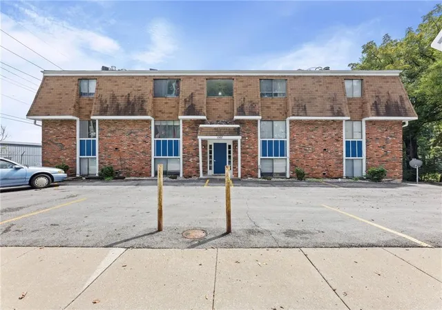 Multi family home for sale at 1507 High Grv Rd, Grandview, MO 64030 | MLS# 2638050