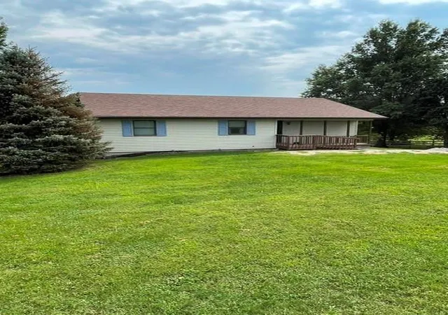 Photo 1 of Single family home for sale at 27348 300th Street, Maryville, MO 64468 | MLS# 2638053 | Listing updated on 2026-09-12