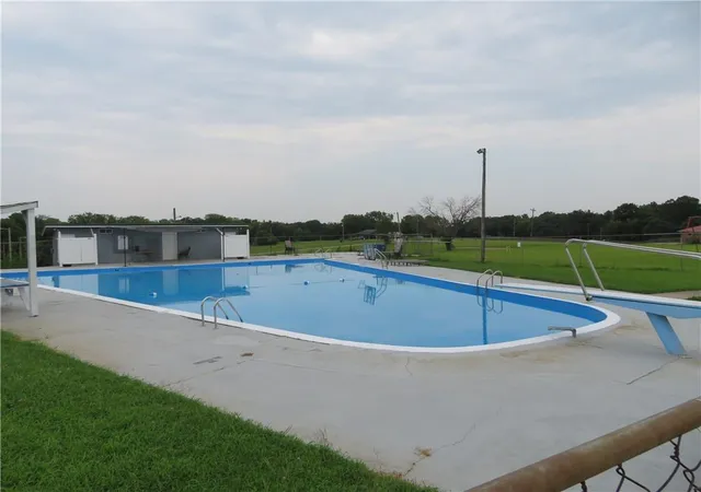 48th image of 8867 Hilltop Rd, Ozawkie, KS 66070 | MLS# 2638087