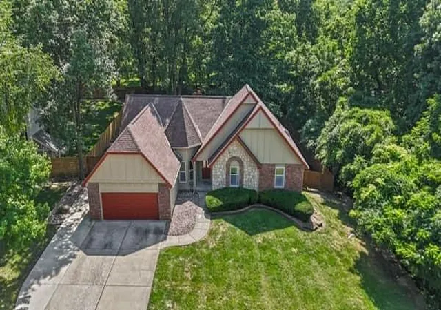 Photo 1 of Single family home for sale at 6209 Nw 77th St, Kansas City, MO 64151 | MLS# 2638097 | Listing updated on 2026-09-05