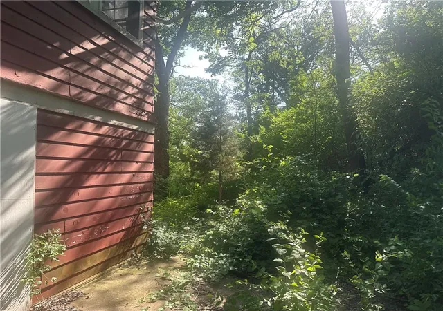 Photo 3 of Single family home for sale at 5814 Eastwood Ct, Kansas City, MO 64129 | MLS# 2638107 | Listing updated on 2026-10-02