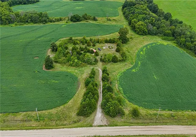 Photo 3 of Land for sale at 27597 Thomas Rd, La Monte, MO 65337 | MLS# 2638116 | Listing updated on 2026-08-21