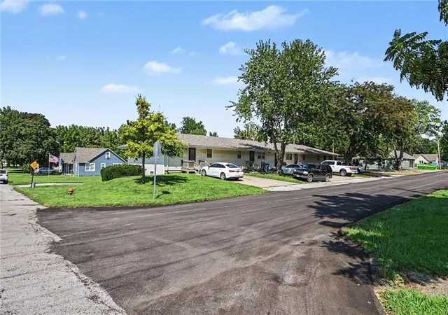 Photo 3 of Sale Pending at 115 W Orchard St, Odessa, MO 64076 | MLS# 2638130 | Listing updated on 2026-10-08