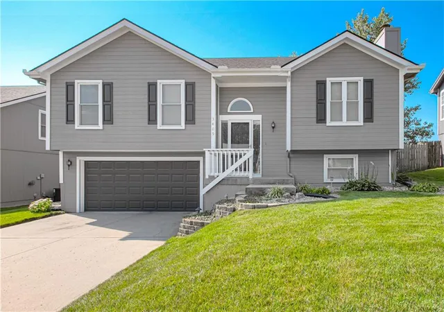 Photo 1 of Sale Pending at 3409 Nw 85th St, Kansas City, MO 64154 | MLS# 2638137 | Listing updated on 2026-08-29