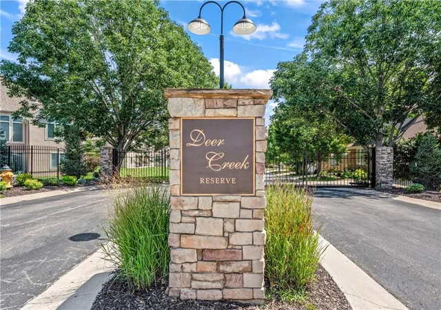3rd image of 12940 Travis St, Overland Park, KS 66209 | MLS# 2638140