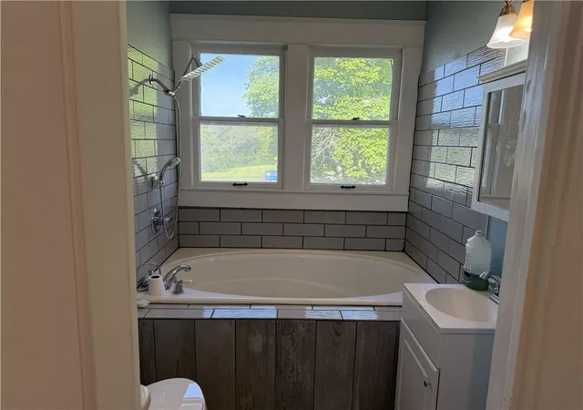Photo 5 of Single family home for sale at 311 W Grand St, Gallatin, MO 64640 | MLS# 2638154 | Listing updated on 2026-08-22