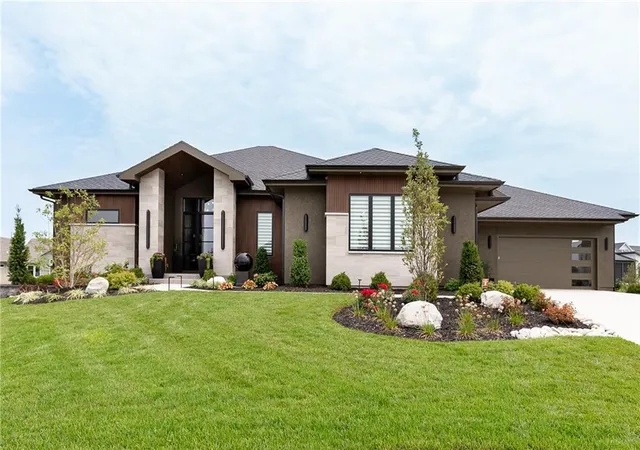 2nd image of 12003 W 173rd Ter, Overland Park, KS 66221 | MLS# 2638172
