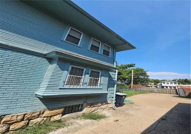 39th image of 4027 Agnes Ave, Kansas City, MO 64130 | MLS# 2638202