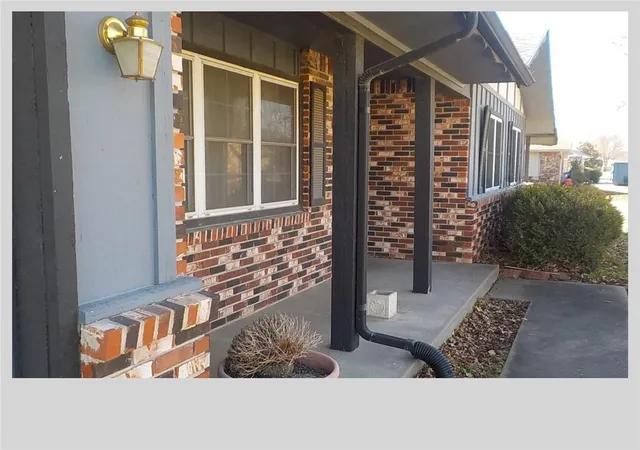 5th image of 307 Centennial Ave, Coffeyville, KS 67337 | MLS# 2638204