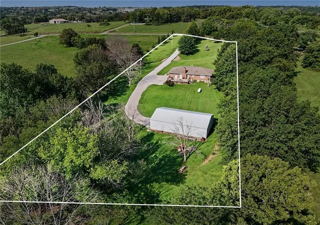 Photo 30 of Sale Pending at 395 Nw 1771 Rd, Kingsville, MO 64061 | MLS# 2638210 | Listing updated on 2026-09-21