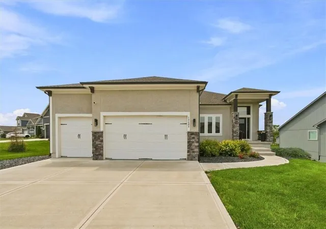 Photo 1 of Single family home for sale at 13403 W 181st Ter, Overland Park, KS 66013 | MLS# 2638211 | Listing updated on 2026-09-26