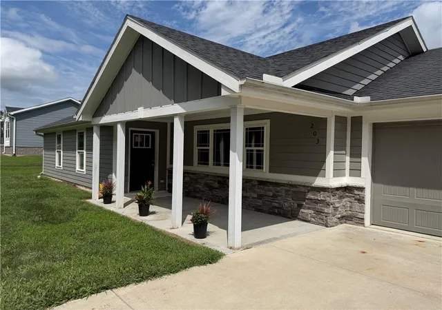 4th image of 203 Valley St, Lathrop, MO 64465 | MLS# 2638212