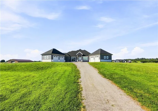 1st image of 12006 E 195th St, Raymore, MO 64083 | MLS# 2638216