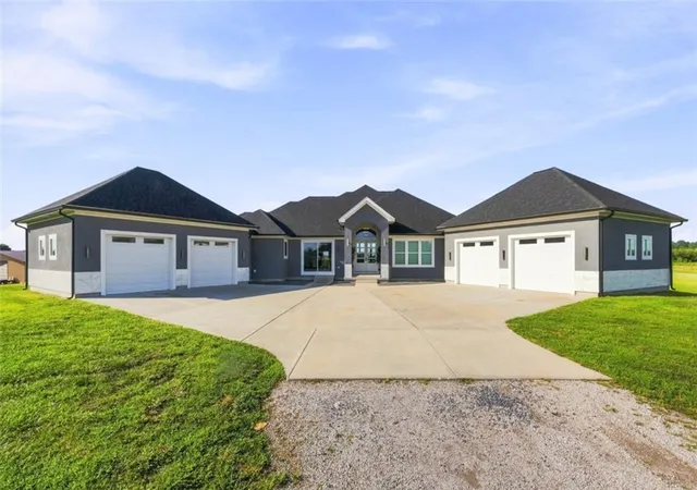 Photo 3 of Single family home for sale at 12006 E 195th St, Raymore, MO 64083 | MLS# 2638216 | Listing updated on 2026-08-30